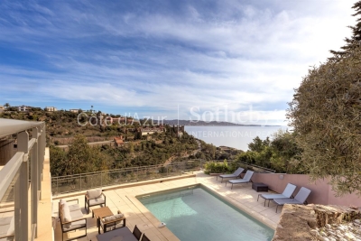 Maison à vendre à THÉOULE-SUR-MER  - 5 pièces - 150 m² 