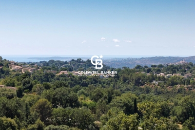 Maison &agrave; vendre &agrave; VENCE  - 8 pi&egrave;ces - 400 m&sup2; 