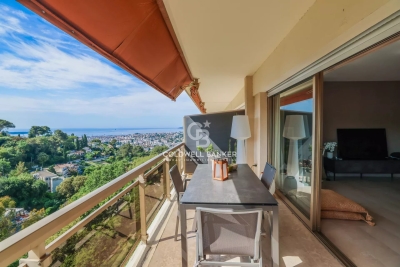 Apartment for sale in LE CANNET  - 3 rooms - 85 m² 