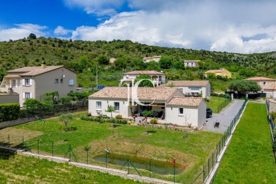 Maison à vendre à ST-BRES  - 4 pièces - 84 m² 