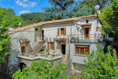 Maison à vendre à BRANOUX-LES-TAILLADES  - 6 pièces - 131 m² 