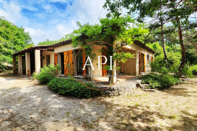 Maison à vendre à CALLIAN Centre - 4 pièces - 136 m² 