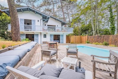 Maison à louer à PYLA-SUR-MER Sainte-Hélène - 5 pièces - 140 m² 