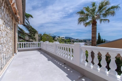 Appartement &agrave; vendre &agrave; NICE Madeleine-Nicolai - 4 pi&egrave;ces - 133 m&sup2; 