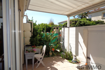 Maison à vendre à VIAS  - 4 pièces - 90 m² 