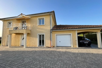 Maison à vendre à MISERIEUX Culoz - 6 pièces - 165 m² 