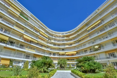 Appartement à vendre à NICE Nord - 2 pièces - 66 m² 