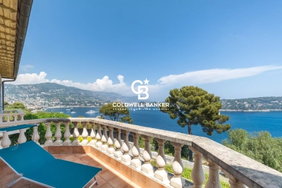 House for sale in NICE Garbejaire-Haut Sartoux - 7 rooms - 203 m&sup2; 