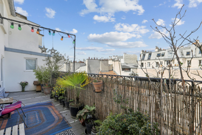 Apartment for sale in PARIS 3EME Les Archives 1 - 3 rooms - 79 m² 