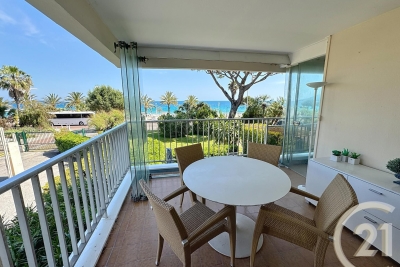 Appartement &agrave; vendre &agrave; CANNES-LA-BOCCA  - 3 pi&egrave;ces - 67 m&sup2; 