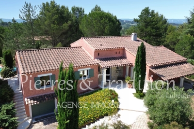 Maison à vendre à ST-SATURNIN-LÈS-APT Montfavet Pericentre - 5 pièces - 265 m² 