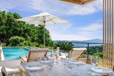 House to rent in GRIMAUD Grimaud  - 250 m&sup2; 