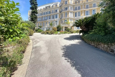 Appartement à vendre gare terres chaudes 