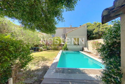 Maison à vendre à VALLABREGUES  - 5 pièces - 178 m² 