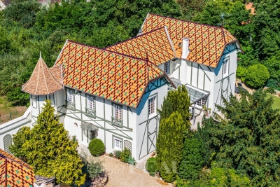 Maison à vendre à VILLENNES SUR SEINE Nord - 8 pièces - 256 m² 