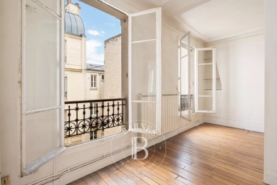 Appartement à vendre à PARIS 18EME Clignancourt 3 - 3 pièces - 59 m² 