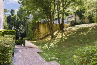 Apartment for sale in ST CLOUD   - 37 m² 