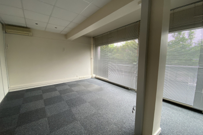 Commerce à louer à STRASBOURG  - 4 pièces - 102 m² 