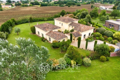 Maison à vendre à CASTELNAU D'ESTRETEFONDS  - 9 pièces - 405 m² 