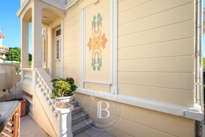 Apartment for sale bell