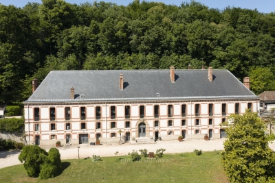 Maison à vendre à SAMOREAU  - 30 pièces - 3000 m² 