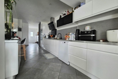 Maison à vendre à LA SAUVE  - 4 pièces - 90 m² 