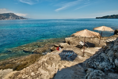 House to rent in ST-JEAN-CAP-FERRAT Village-Saint Julien-Saint Pierre - 15 rooms - 550 m² 