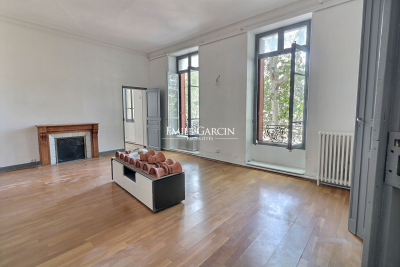 Commerce à vendre à AVIGNON Joucas - 5 pièces - 171 m² 