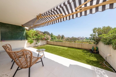 Appartement à vendre belle vue piscine gard 