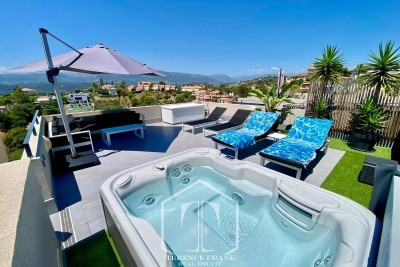 Maison à vendre plain pied et vue mer alpes maritimes 