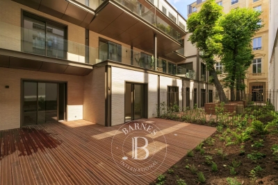 Appartement à vendre à PARIS 8EME Charonne - 4 pièces - 200 m² 