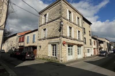 Maison &agrave; vendre &agrave; EYMET  - 5 pi&egrave;ces - 130 m&sup2; 