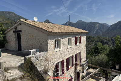 Maison à vendre à GILETTE Abbaye de Roseland - 4 pièces - 167 m² 