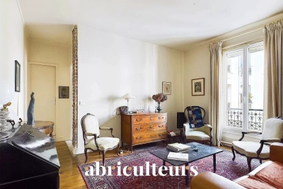 Appartement à vendre à LEVALLOIS PERRET Bois de l'Aurore - 2 pièces - 56 m² 