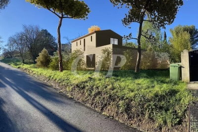 terrain à vendre à CABRIES   - 1406 m² 