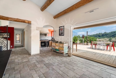 Maison &agrave; vendre &agrave; BIOT  - 4 pi&egrave;ces - 300 m&sup2; 