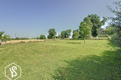 terrain à vendre à LANTA   - 1060 m² 