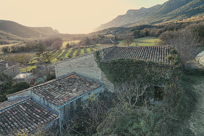 Maison à vendre à ST-ANDRÉ-DU-BUÈGES  - 2 pièces - 31 m² 