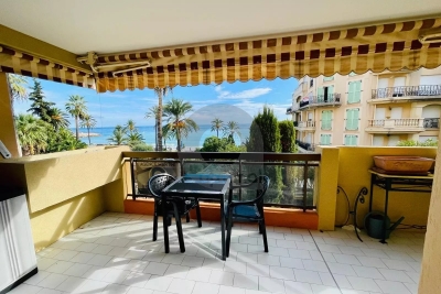 Appartement à vendre à MENTON  - 4 pièces - 134 m² 