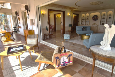 Appartement à vendre à CARQUEIRANNE Le Jonquet - 6 pièces - 140 m² 