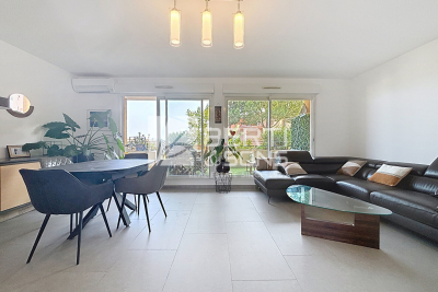 Appartement à vendre vue mer trois chambres terrasse 