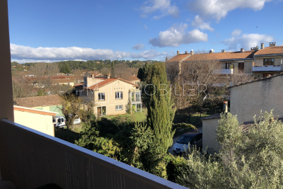 Appartement à louer à LES MILLES Longchamp - 3 pièces - 82 m² 