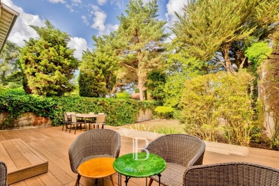 Maison à vendre à BORDEAUX  - 9 pièces - 199 m² 