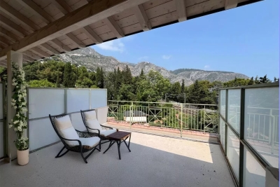 Appartement à vendre plage bord mer alpes maritimes 
