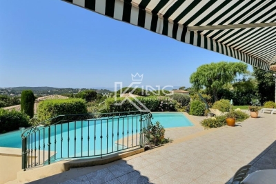 Maison &agrave; vendre &agrave; ST-RAPHAËL  - 5 pi&egrave;ces - 250 m&sup2; 