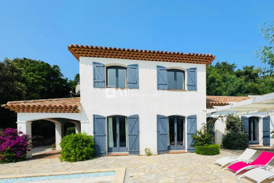 Maison &agrave; vendre &agrave; ROQUEBRUNE-SUR-ARGENS  - 6 pi&egrave;ces - 150 m&sup2; 