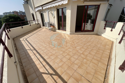 Appartement à vendre à CANNES  - 3 pièces - 79 m² 