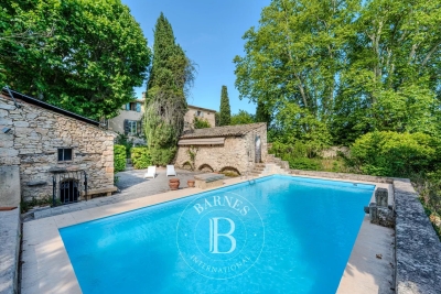 Maison &agrave; vendre &agrave; AIX-EN-PROVENCE Fenouilleres - 15 pi&egrave;ces - 1338 m&sup2; 