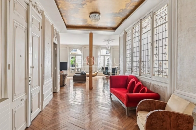 Apartment for sale in PARIS 16EME Porte Dauphine - 6 rooms - 239 m² 