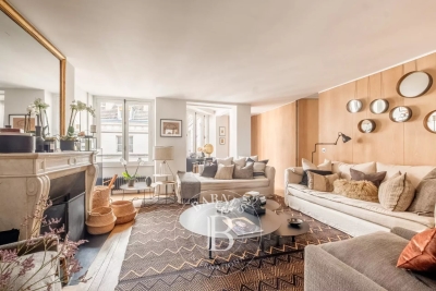 Appartement à vendre à PARIS 7EME Combat 2 - 4 pièces - 111 m² 